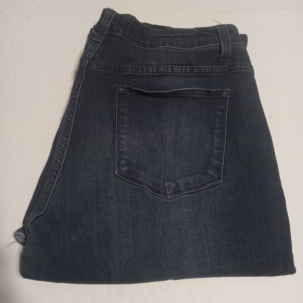 KanCan Women's Estilo Flared Leg Jeans KC6102R
